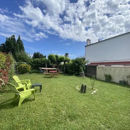 T4 A Vaux-sur-mer, Proche Plages, Jardin Et Terrasses - Fr-1-738-42 Во-сюр-Мер